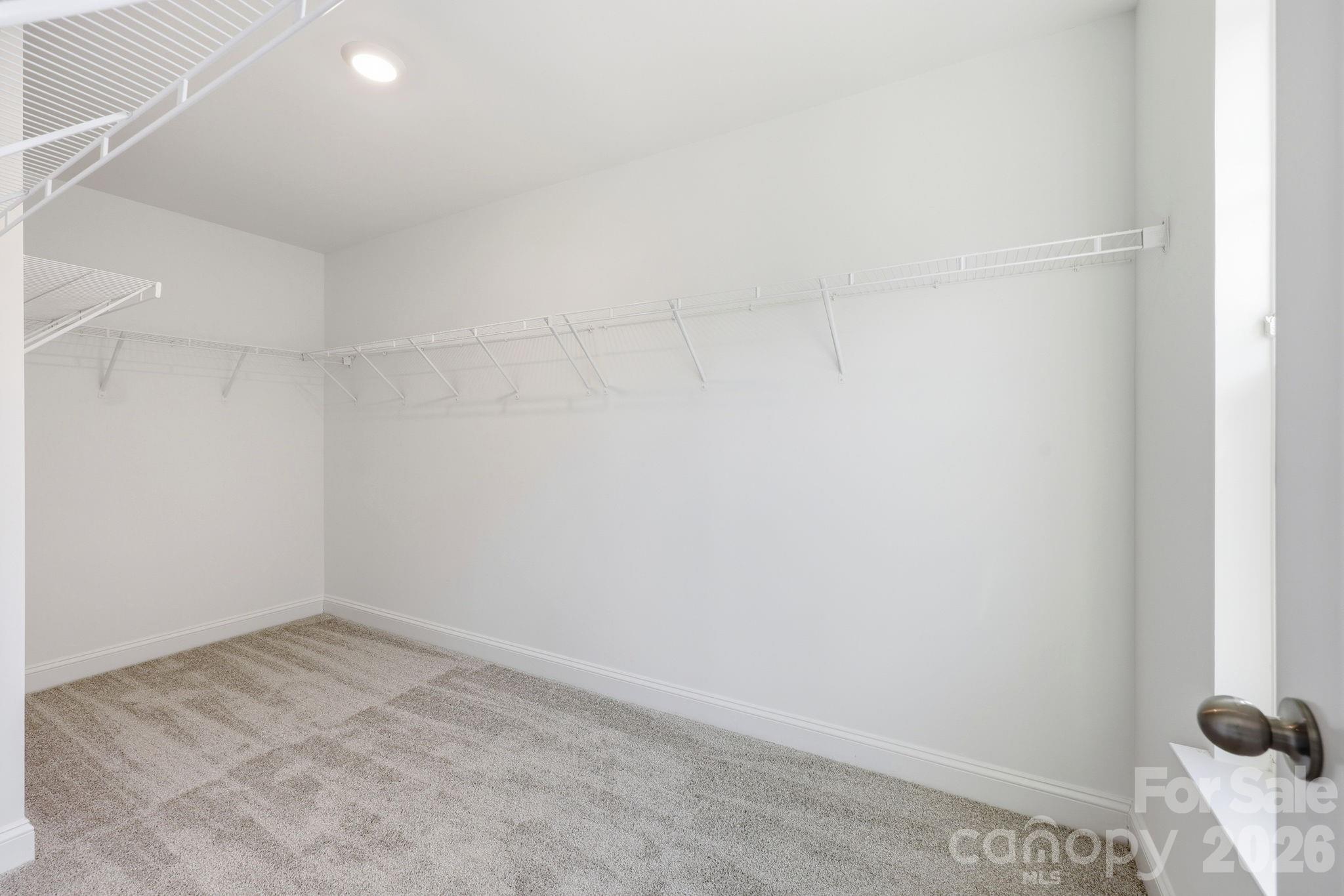 The Enclave at Davis Lake - Residential