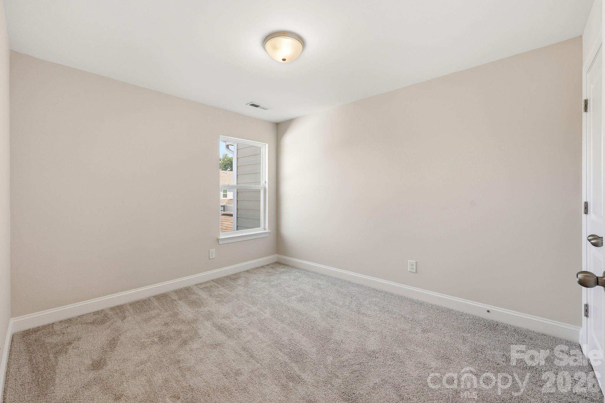 The Enclave at Davis Lake - Residential