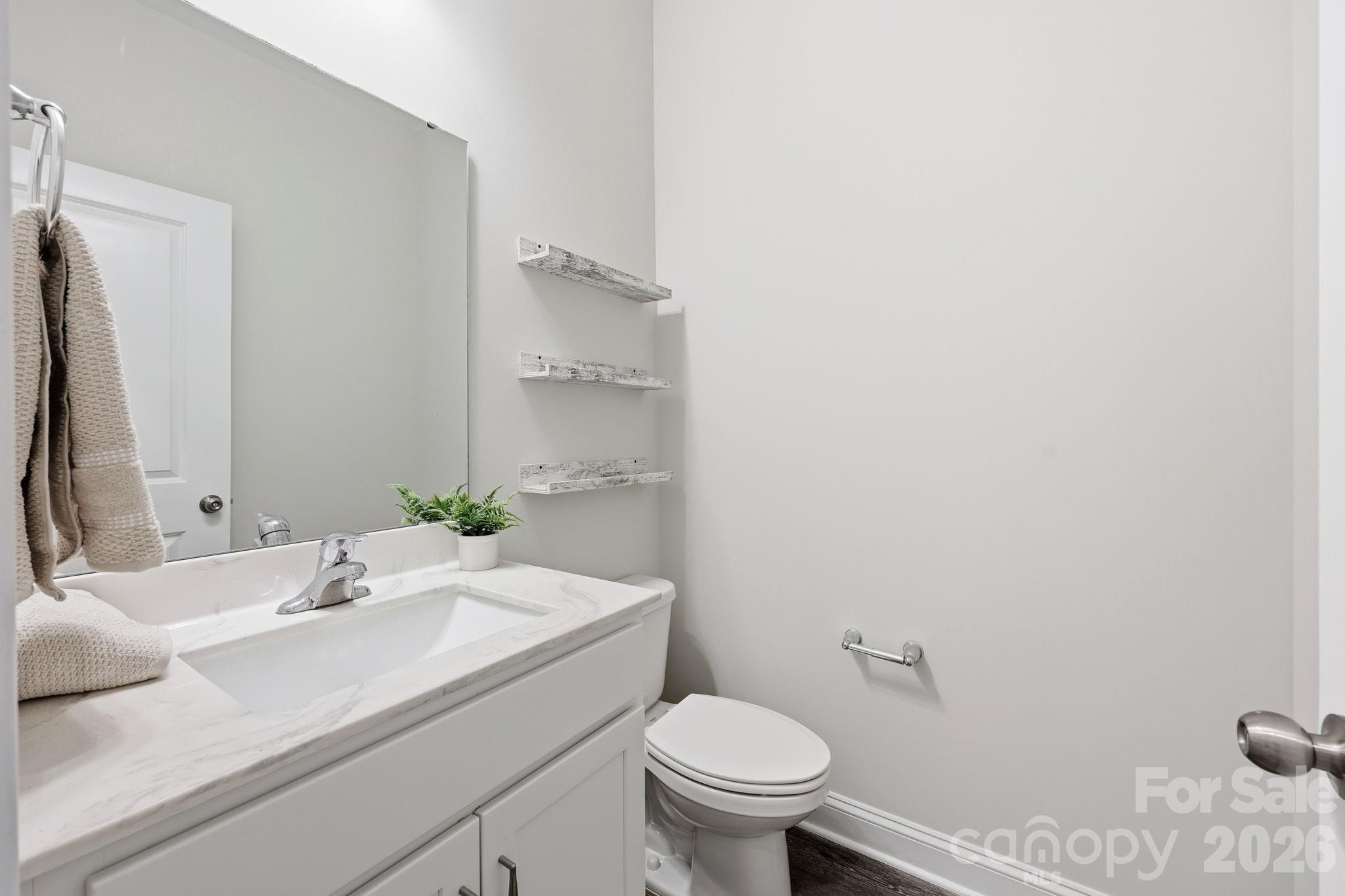 The Enclave at Davis Lake - Residential
