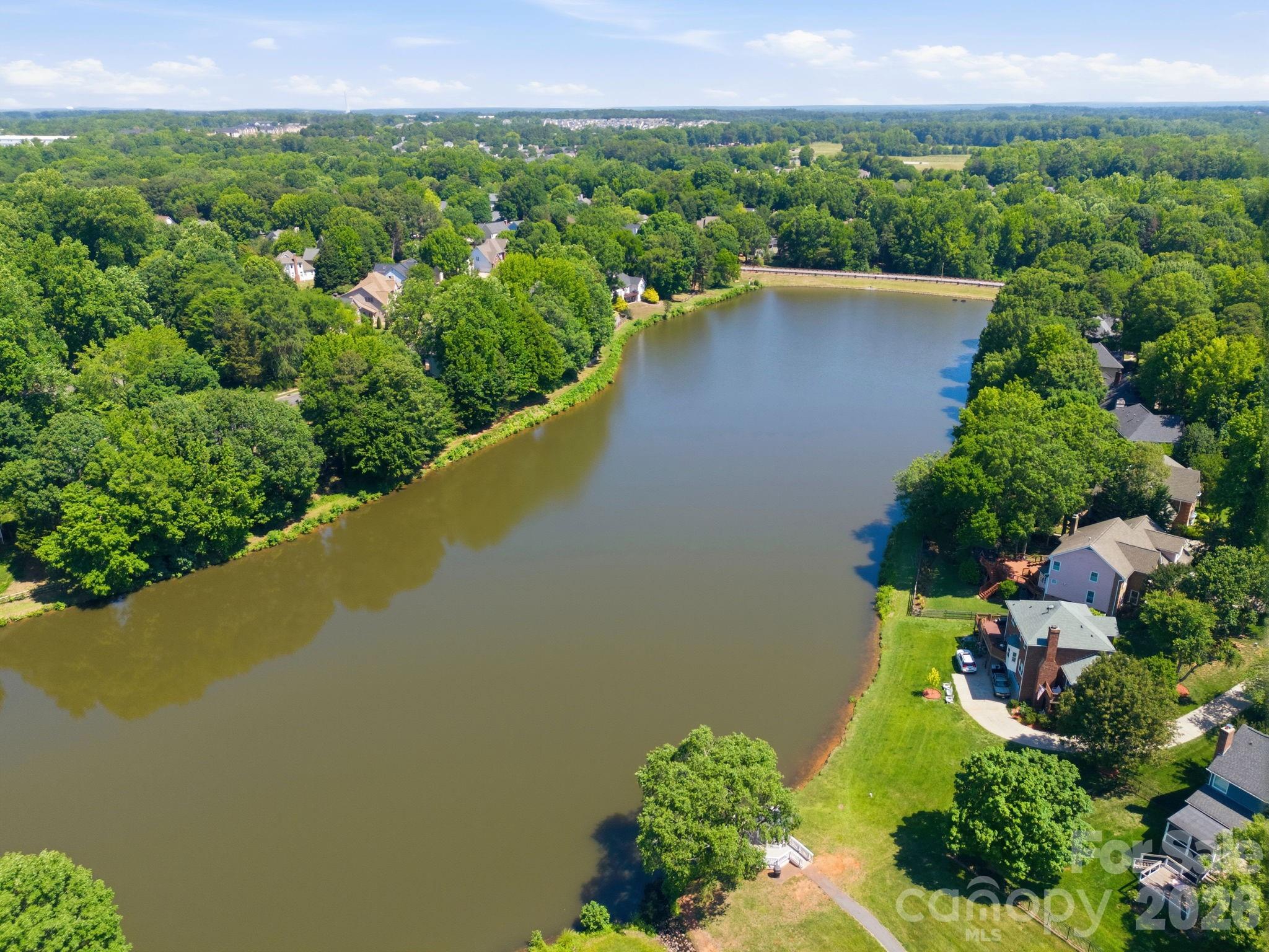 The Enclave at Davis Lake - Residential