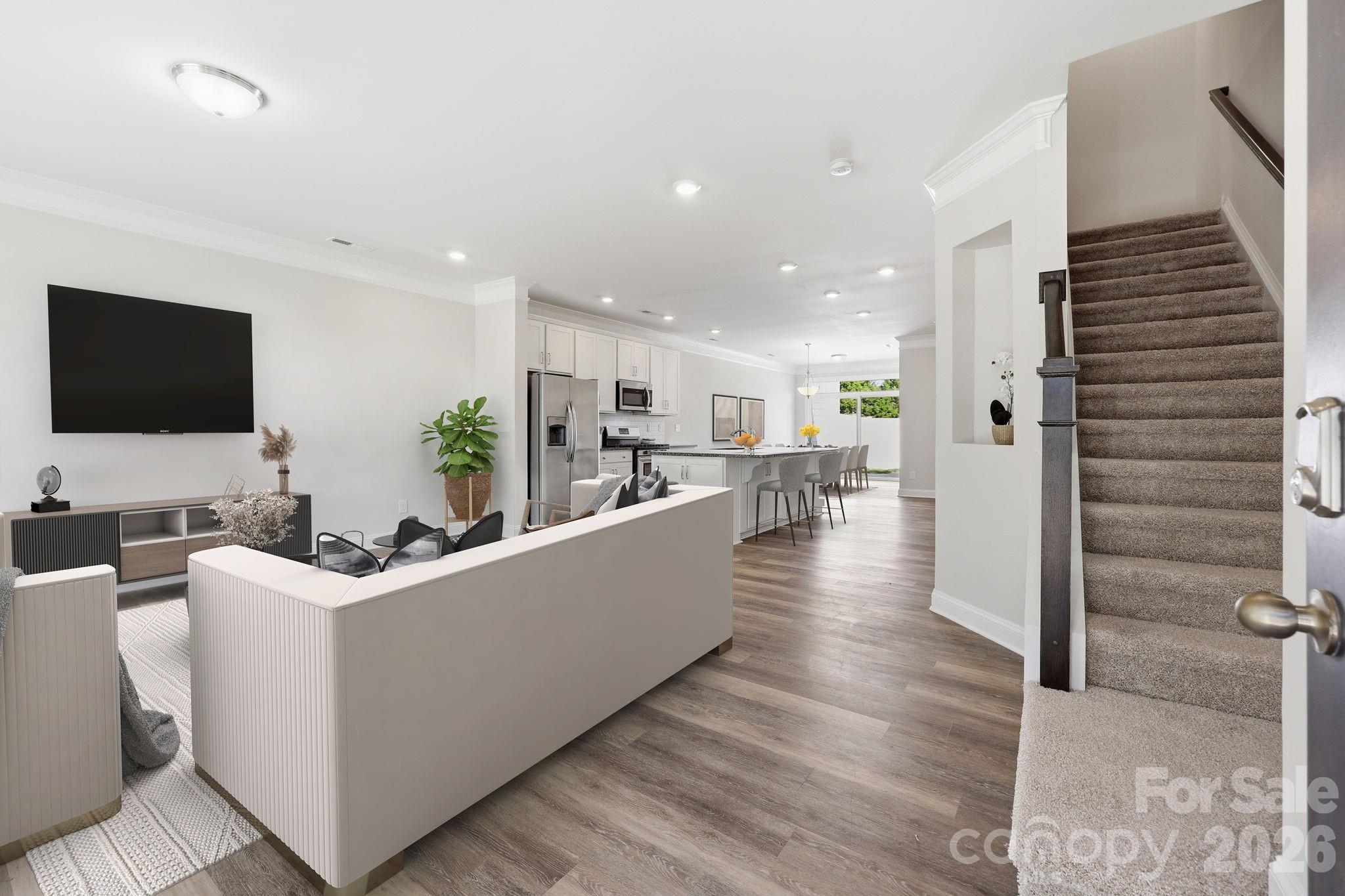 The Enclave at Davis Lake - Residential