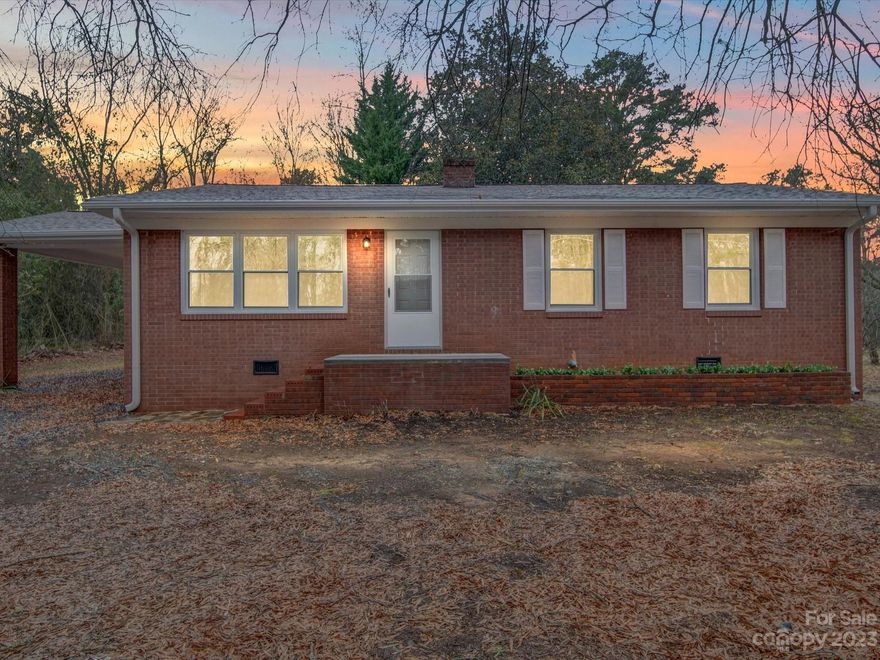 This solid all brick three bedroom home located in Norwood offers a restored interior with new paint and windows throughout, and new linoleum flooring and formica countertop in kitchen. The hardwood floors have been beautifully restored, and the bathroom has been reglazed. The property's large shade trees and circle gravel driveway welcomes you home. Don't miss out on this charming home. USDA eligible which offers 100% financing.