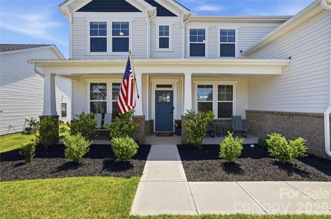 Photo of 4012 Starfire Lane, Rock Hill, SC 29732 (MLS # 4374508)