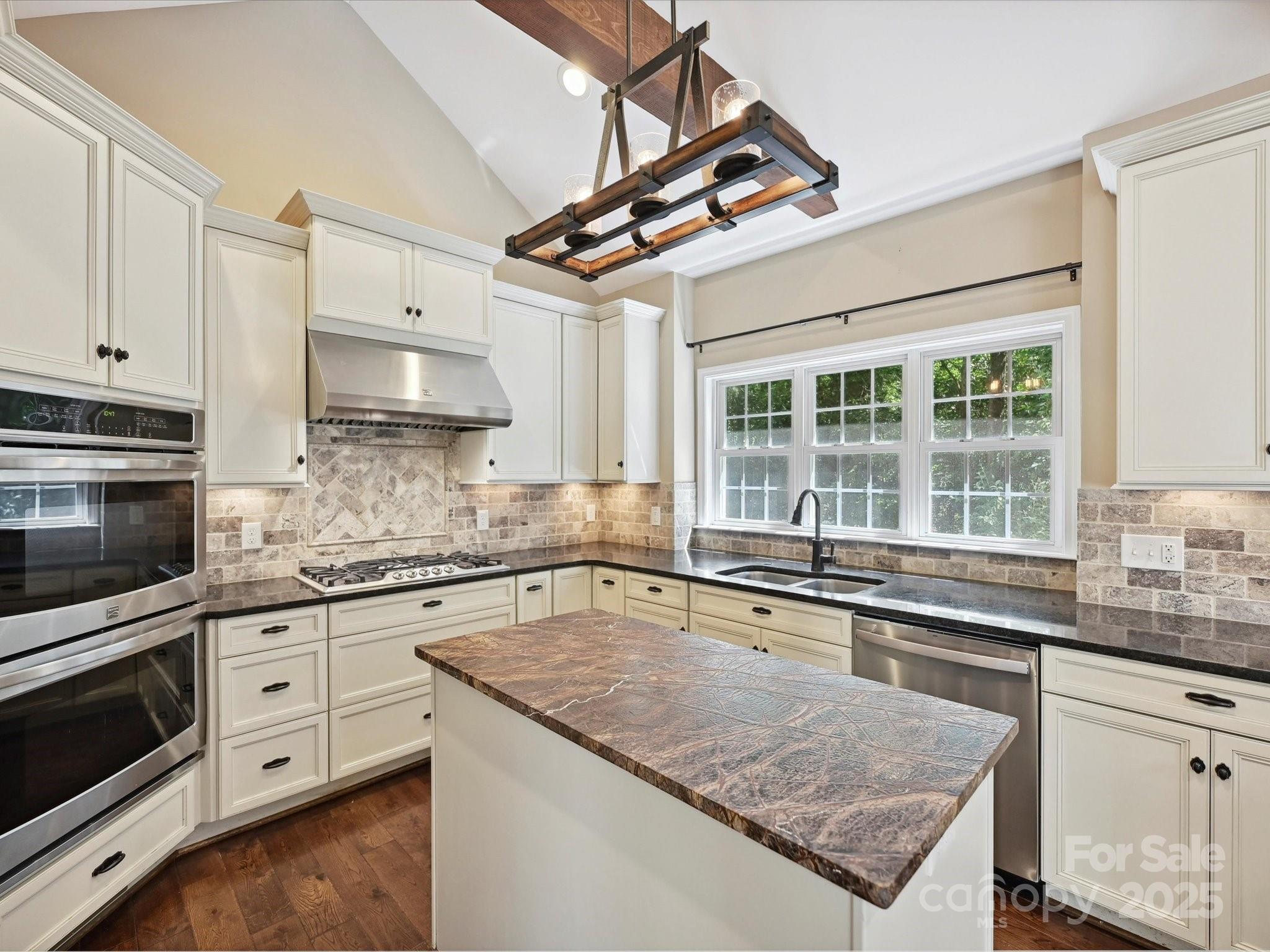 Hamilton Place - Residential