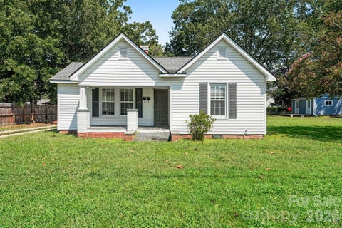 Photo of 1911 Central Drive, Kannapolis, NC 28083 (MLS # 4420924)