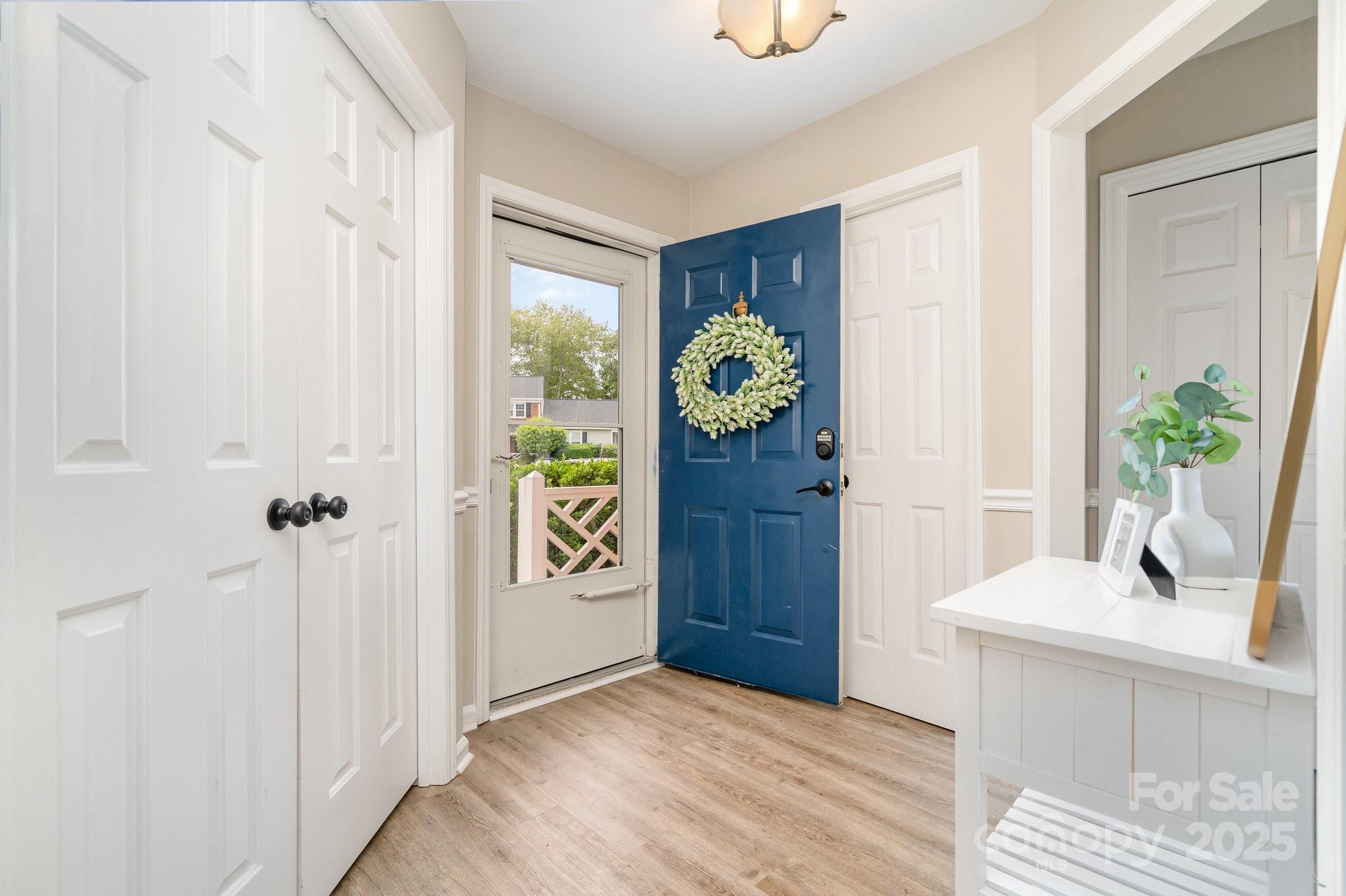 10929 Winterbourne Court