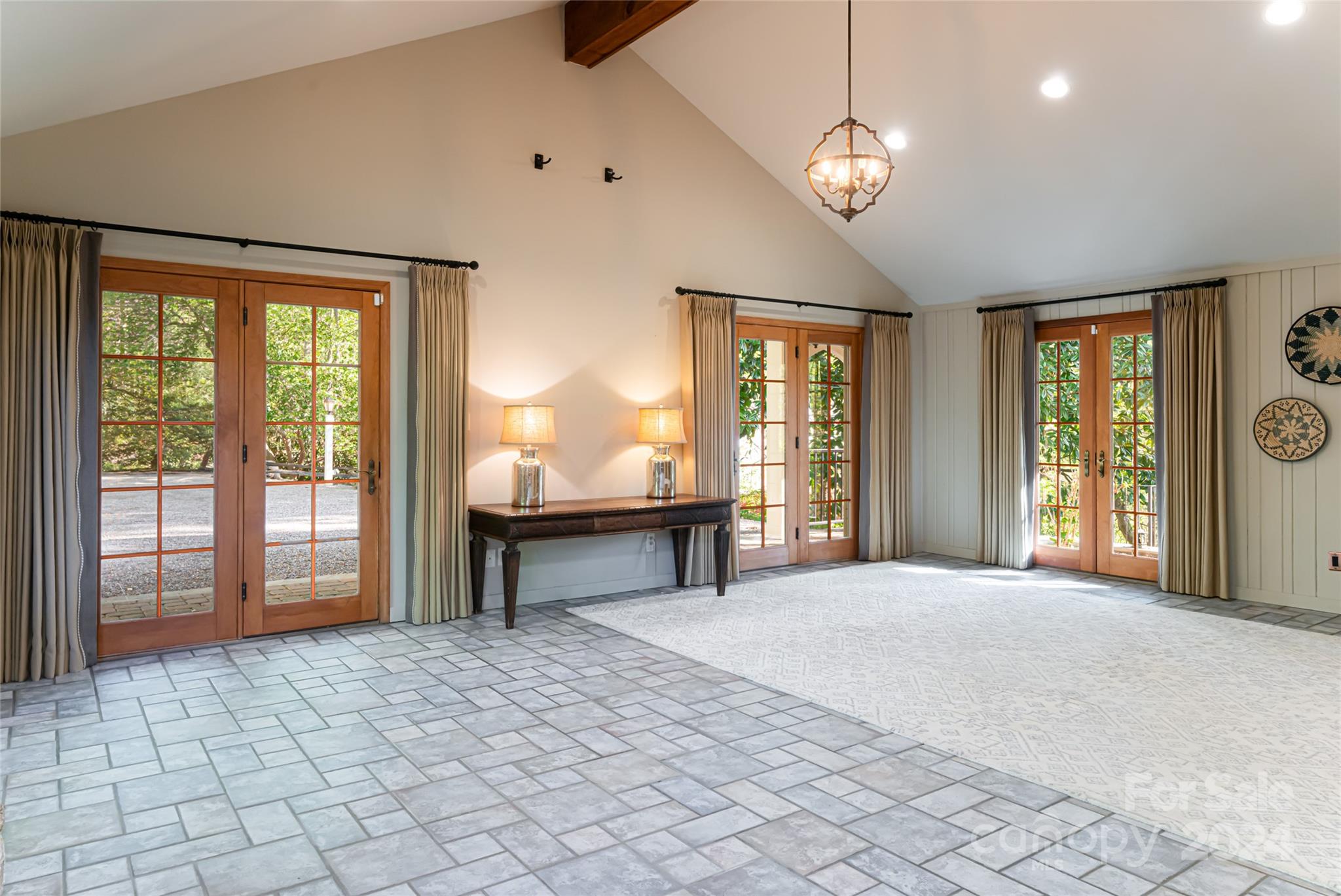 Deerhaven - Residential