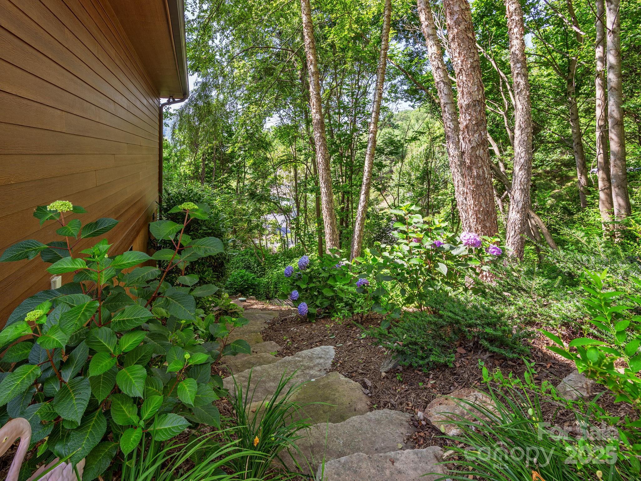 Chunns Cove Estates - Residential