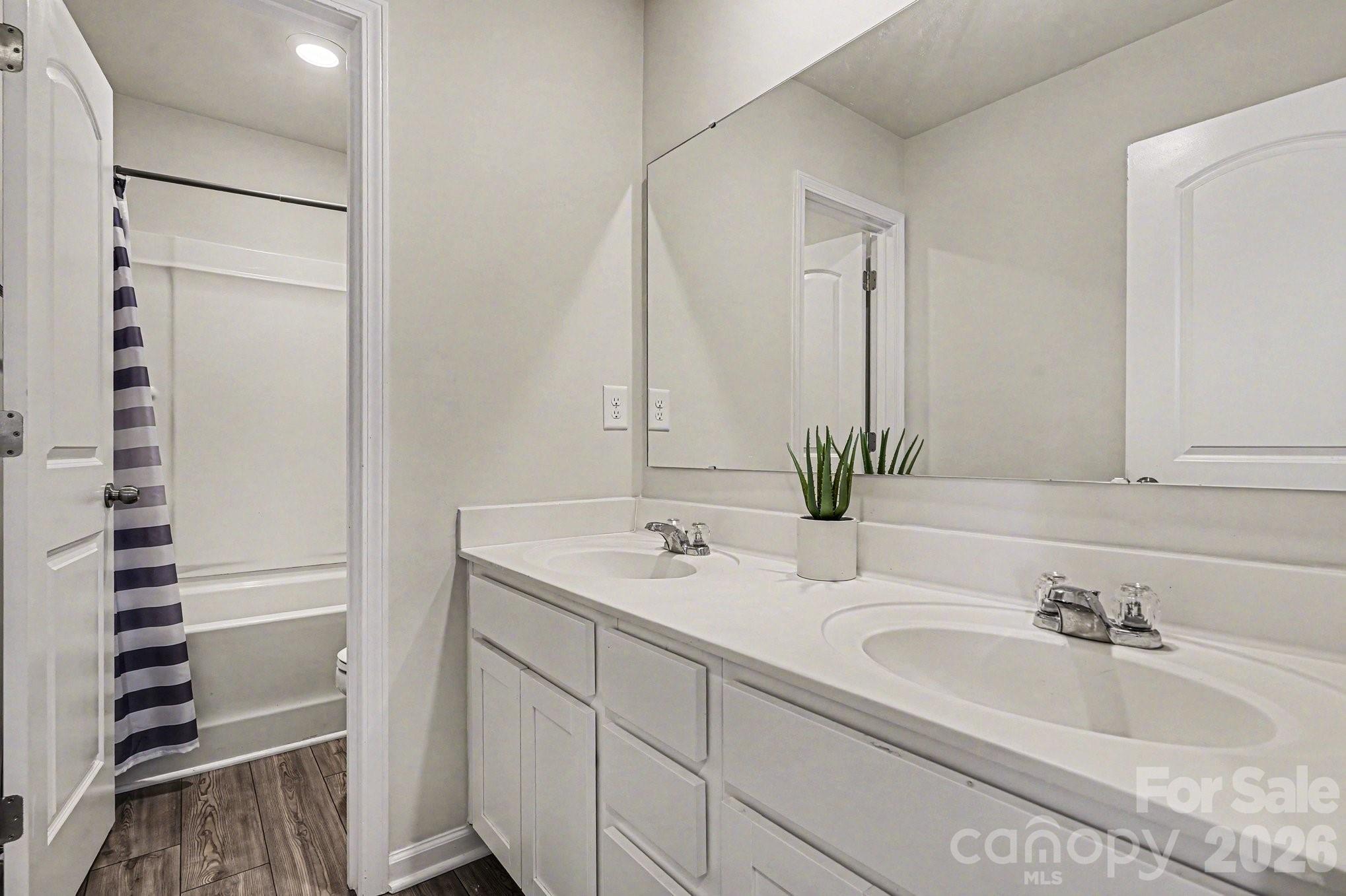 Alexander Glen - Residential