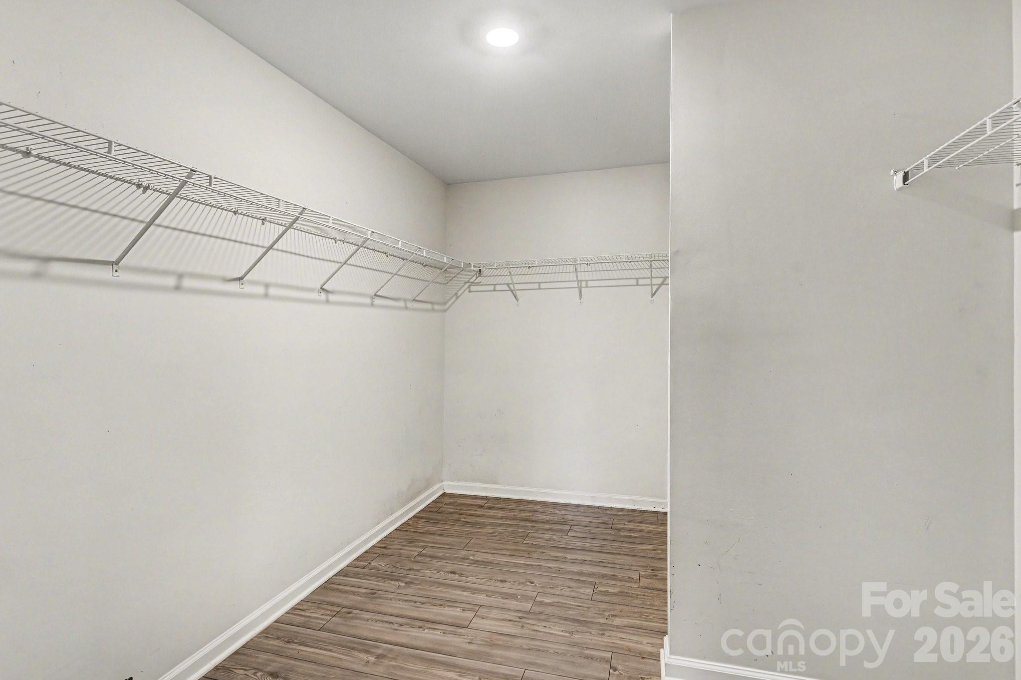 Alexander Glen - Residential