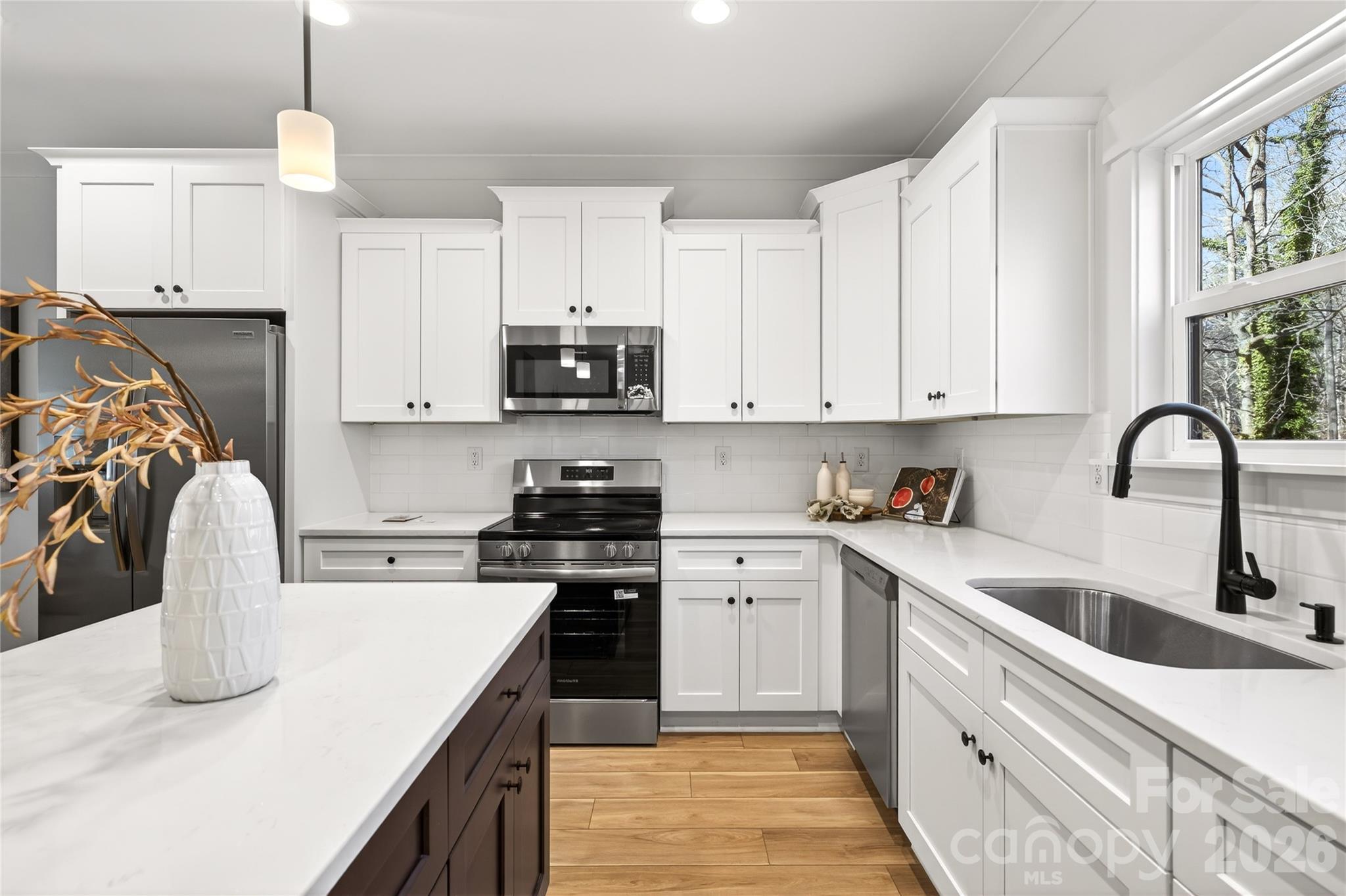 Eagle Chase - Residential