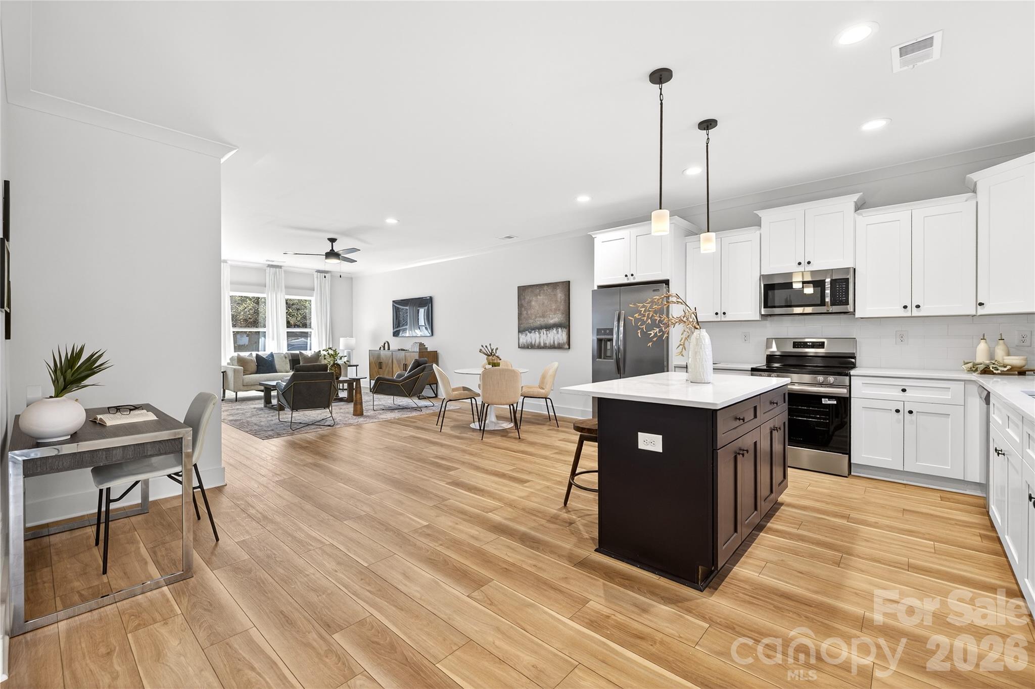 Eagle Chase - Residential