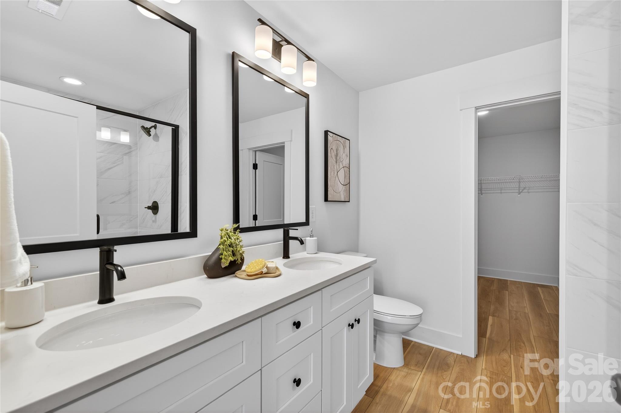 Eagle Chase - Residential