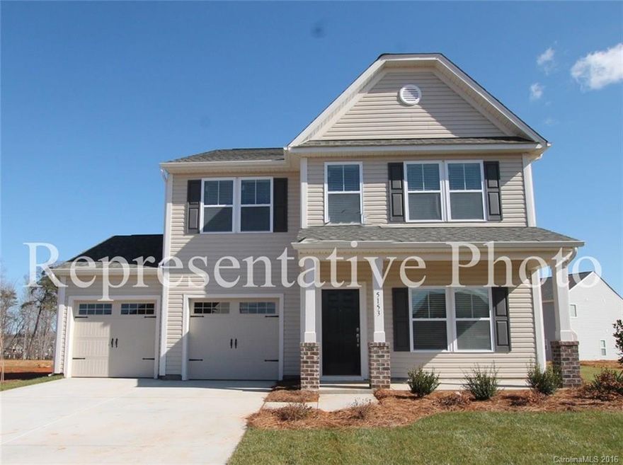 New opportunity in Rock Hill community located just minutes from the conveniences of York/Rock Hill. The Jasper is a 3bd/2.5bth plan that features over 2400HSF and highlights that include formal dining, butler pantry, master sitting & second level loft. Additionally this home includes stainless steel appliances, hardwood flooring, 9ft ceilings, upgraded landscaping & more. Immediate value at a price of just $92/HSF. Builder is offering closing cost contributions with use of preferred lender.