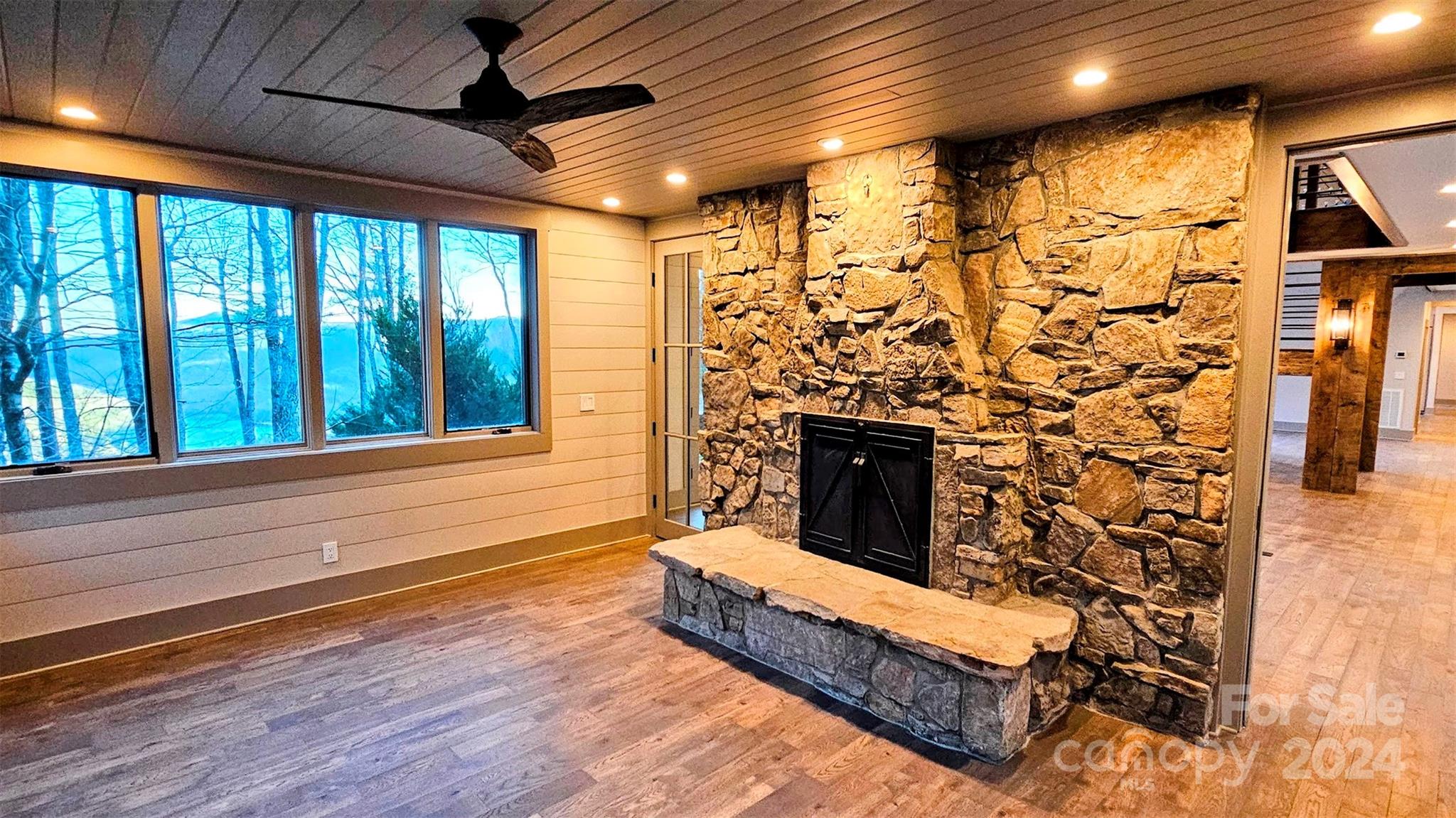 Bald Rock - Residential