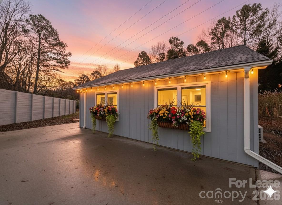 Saddlebrook - Residential Lease