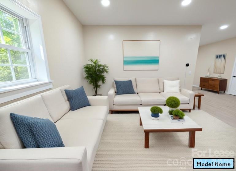 3211 Winding Trail 2