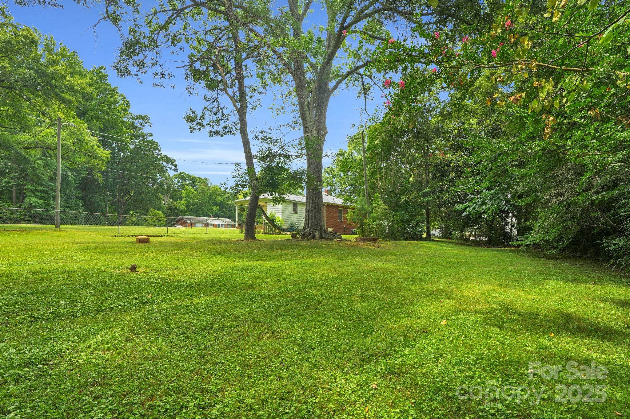 10437 Idlewild Road