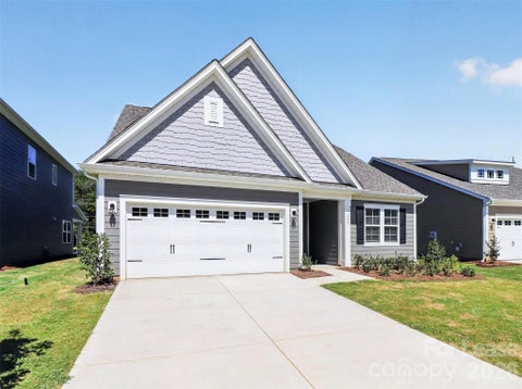 Photo of 11225 Lochmere Road, Charlotte, NC 28278 (MLS # 4426393)
