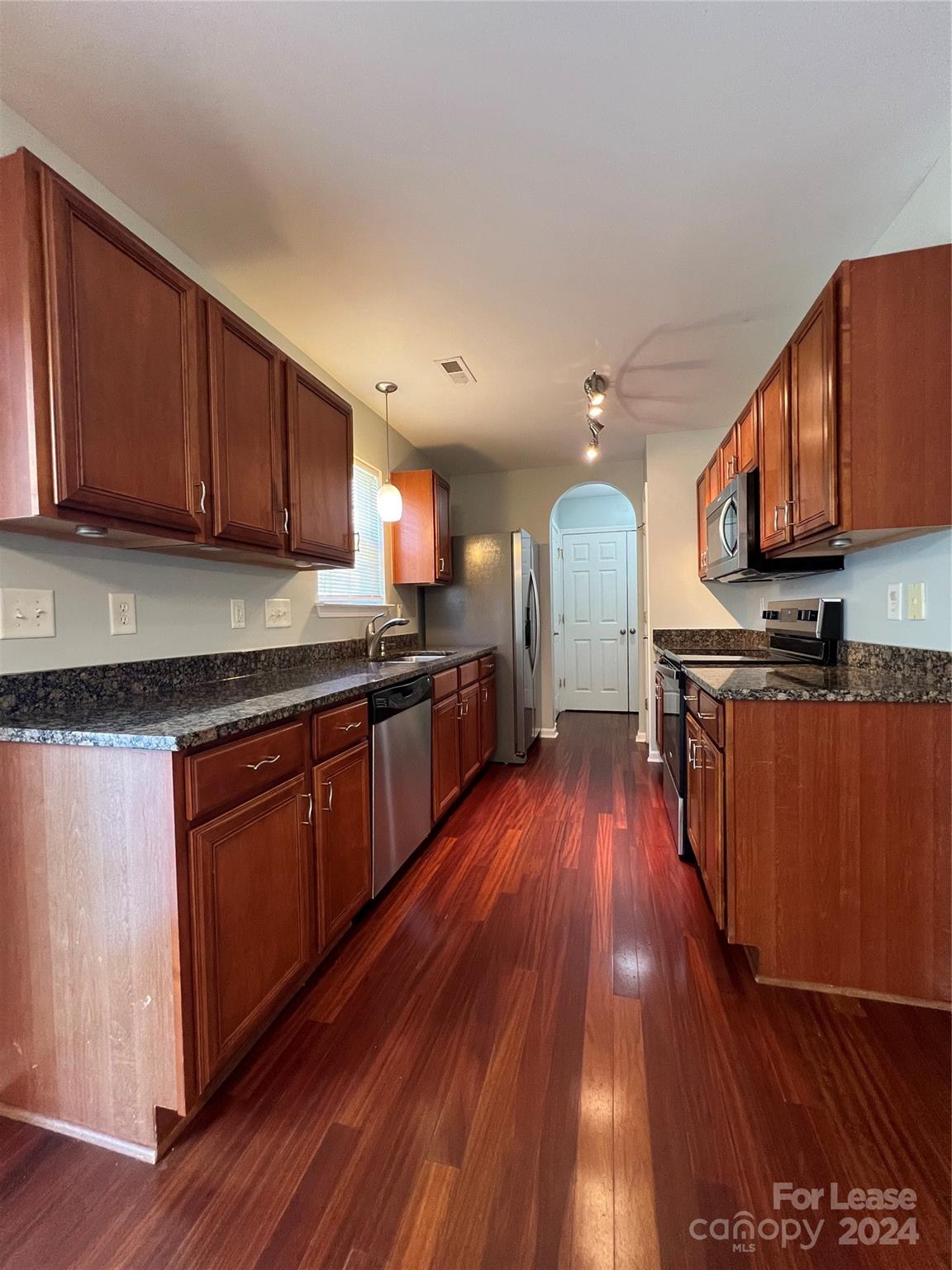 Long Creek Meadows - Residential Lease