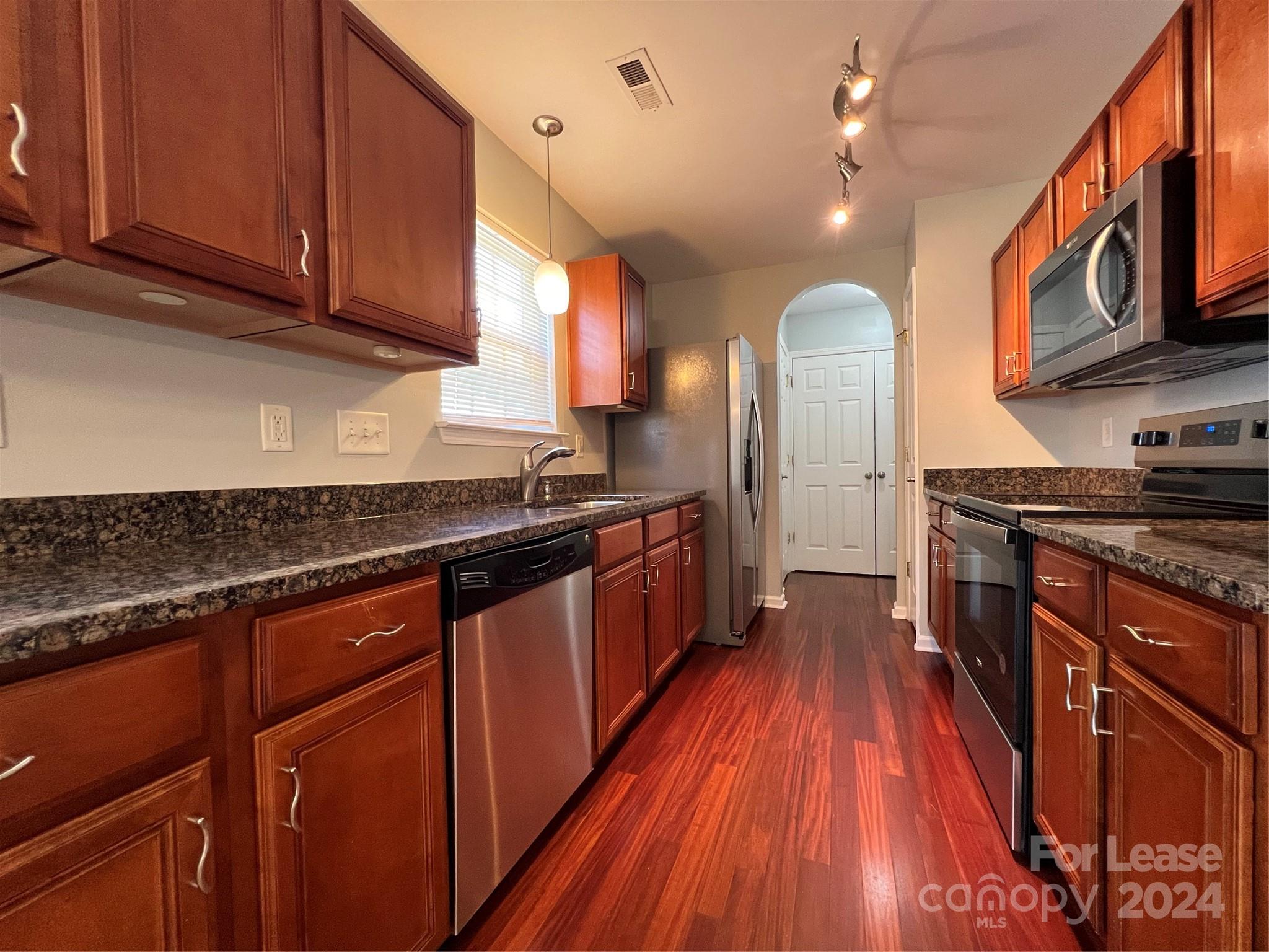 Long Creek Meadows - Residential Lease