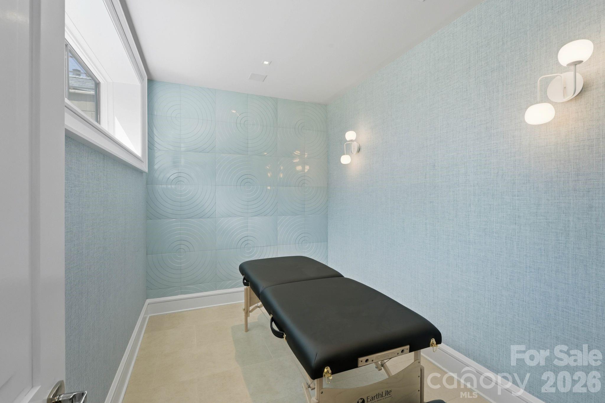 Quail Hollow - Residential