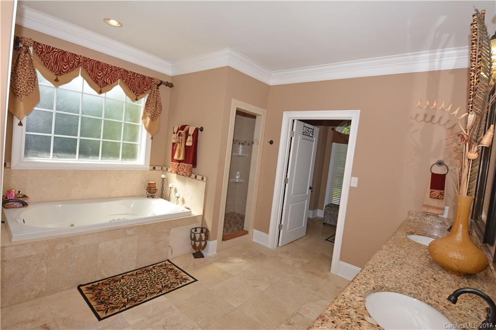 Meadow Lakes II - Residential