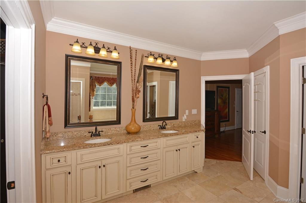 Meadow Lakes II - Residential