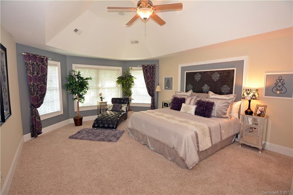 Meadow Lakes II - Residential