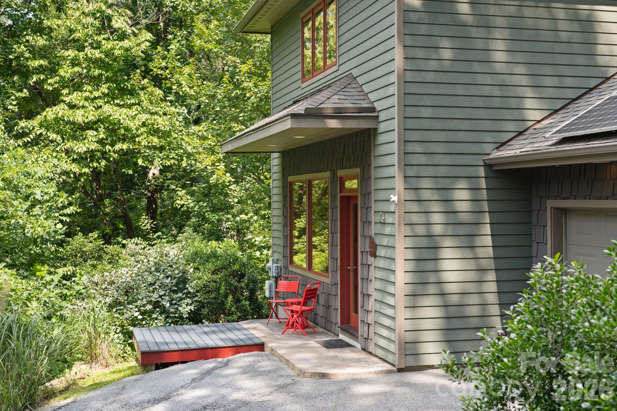 26 Robinson Creek Road
