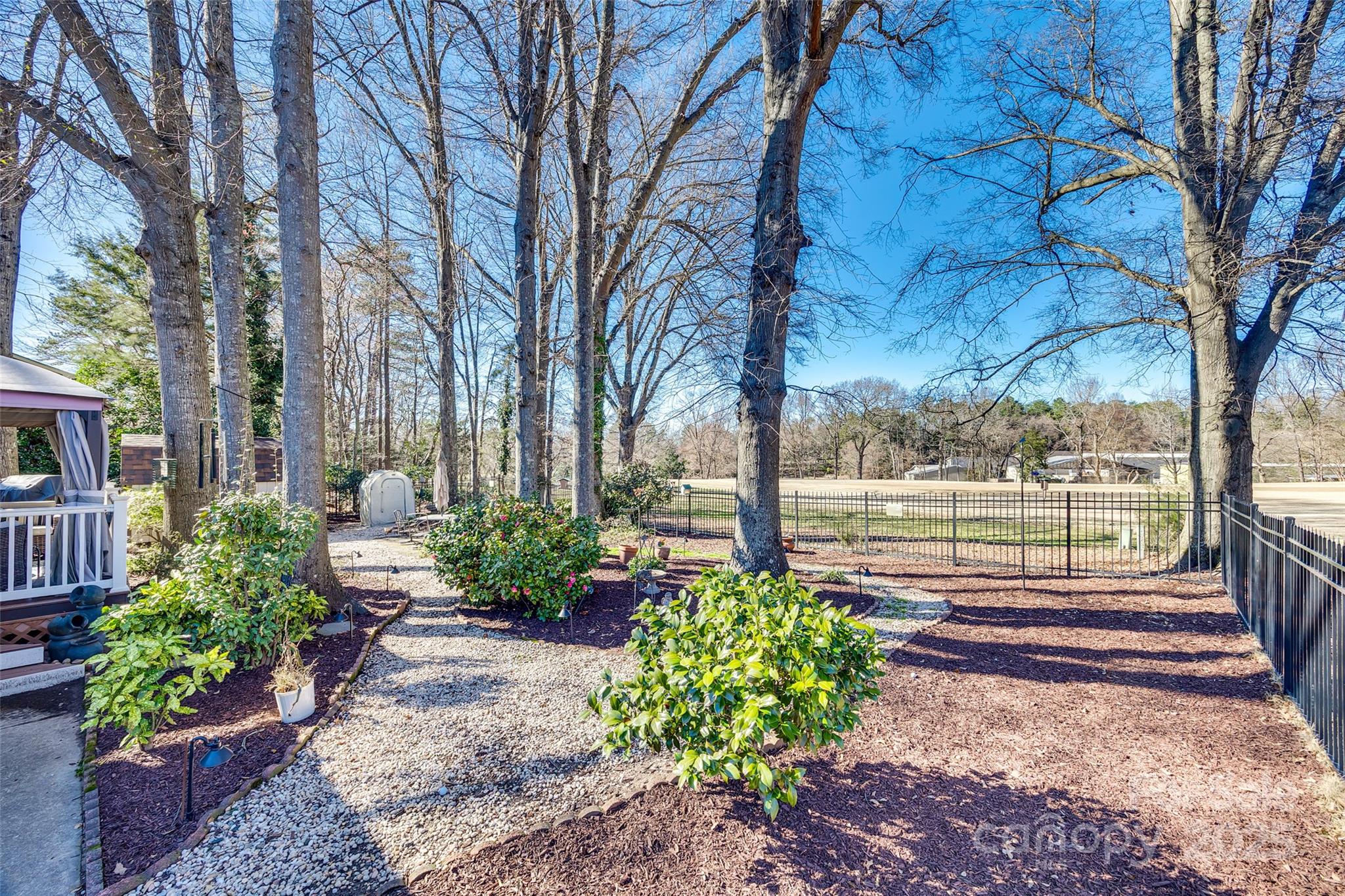 Tega Cay - Residential