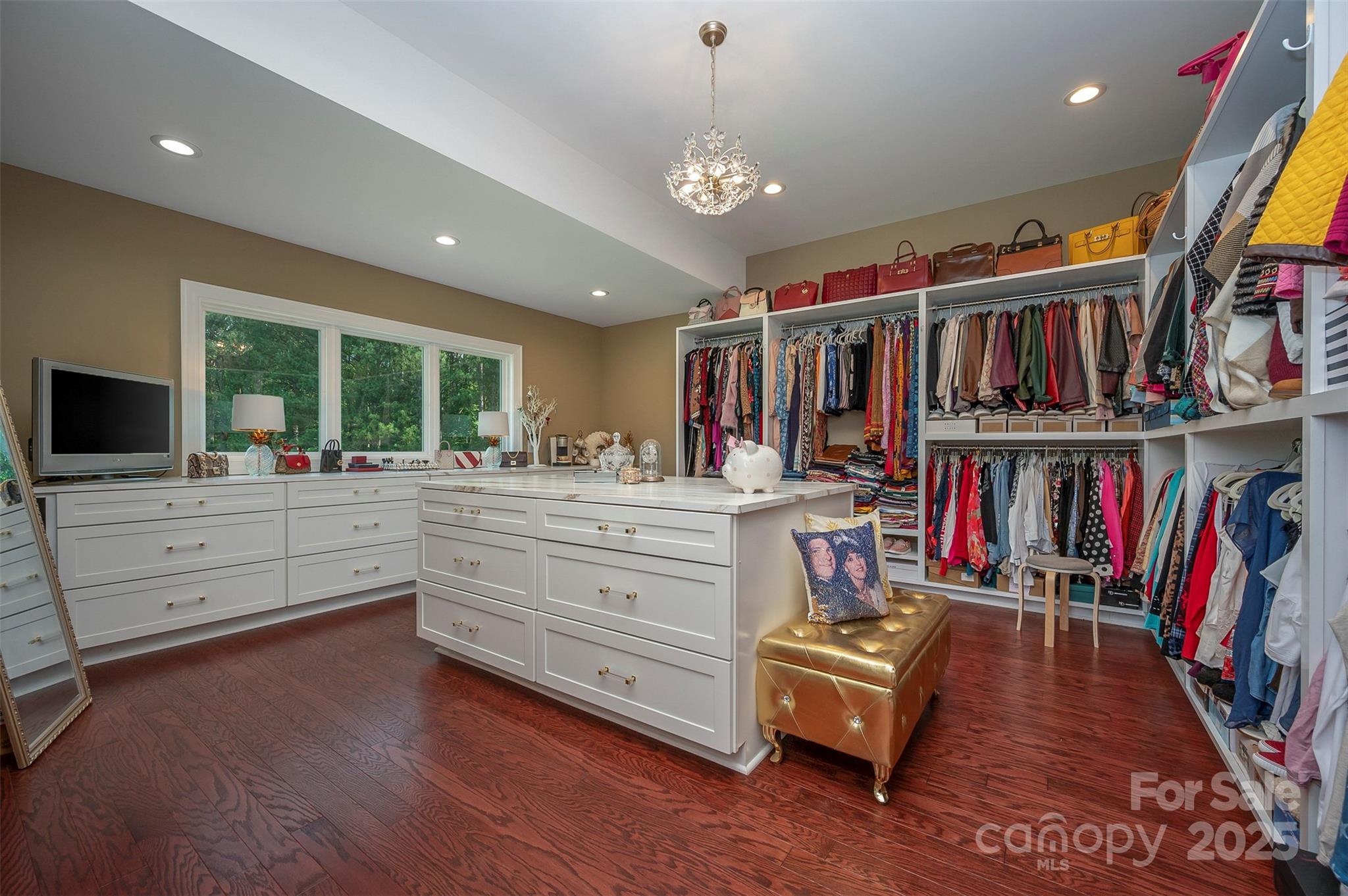 Gilbertown - Residential