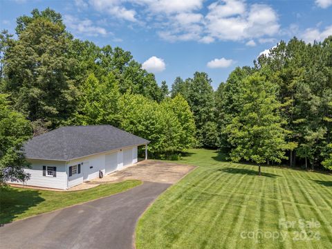 A home in Rutherfordton