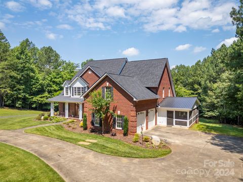 A home in Rutherfordton