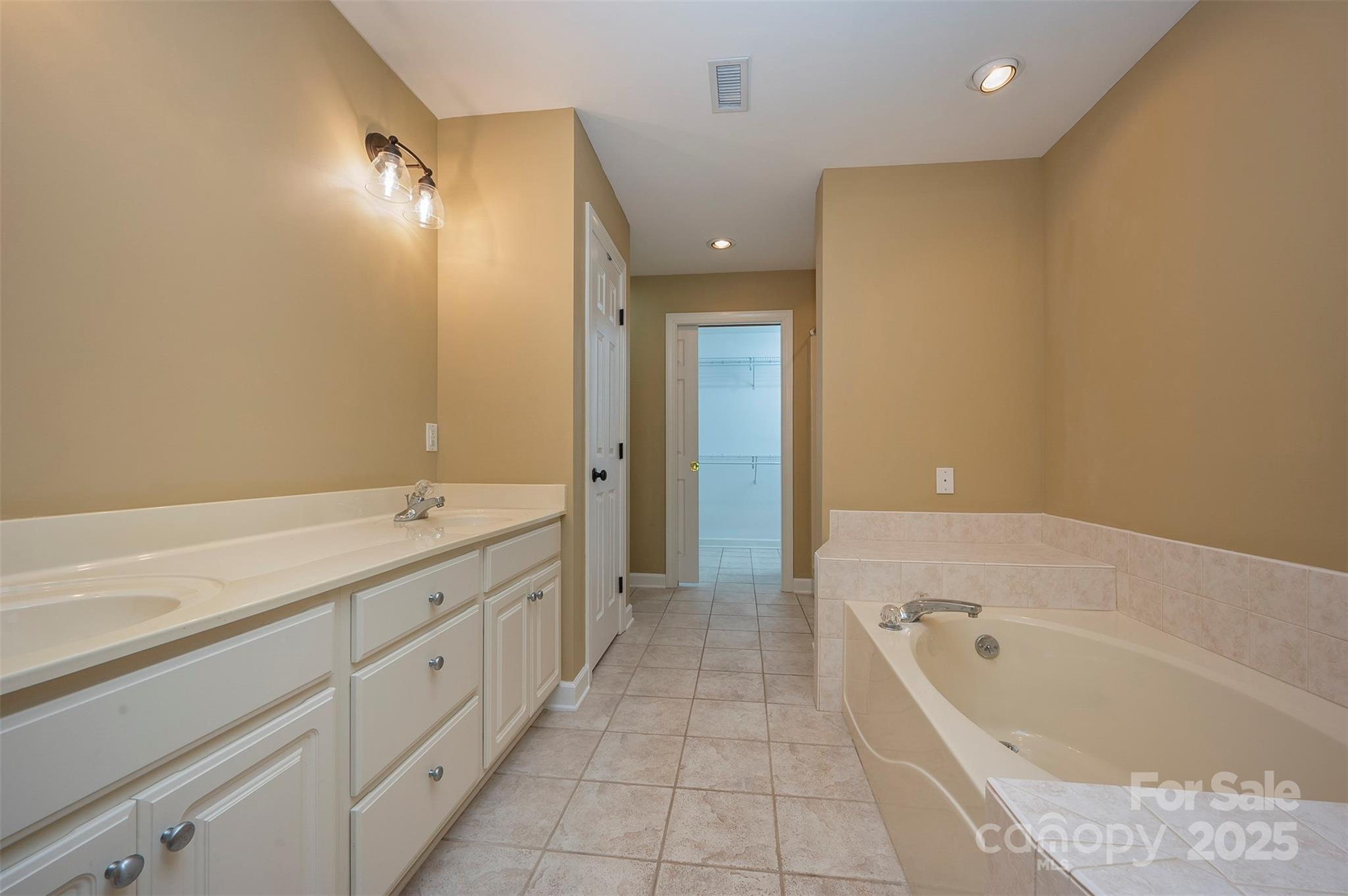 Gilbertown - Residential