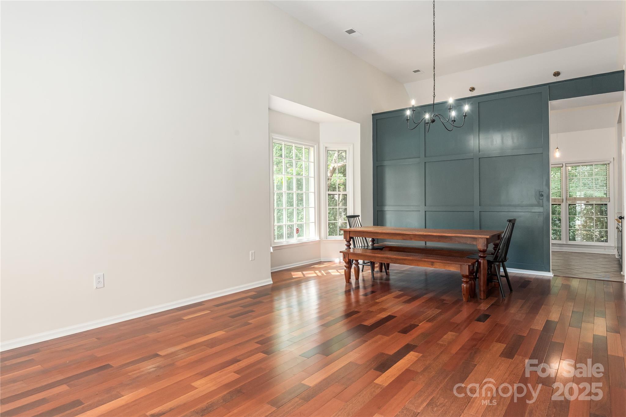 10024 Avon Farm Lane