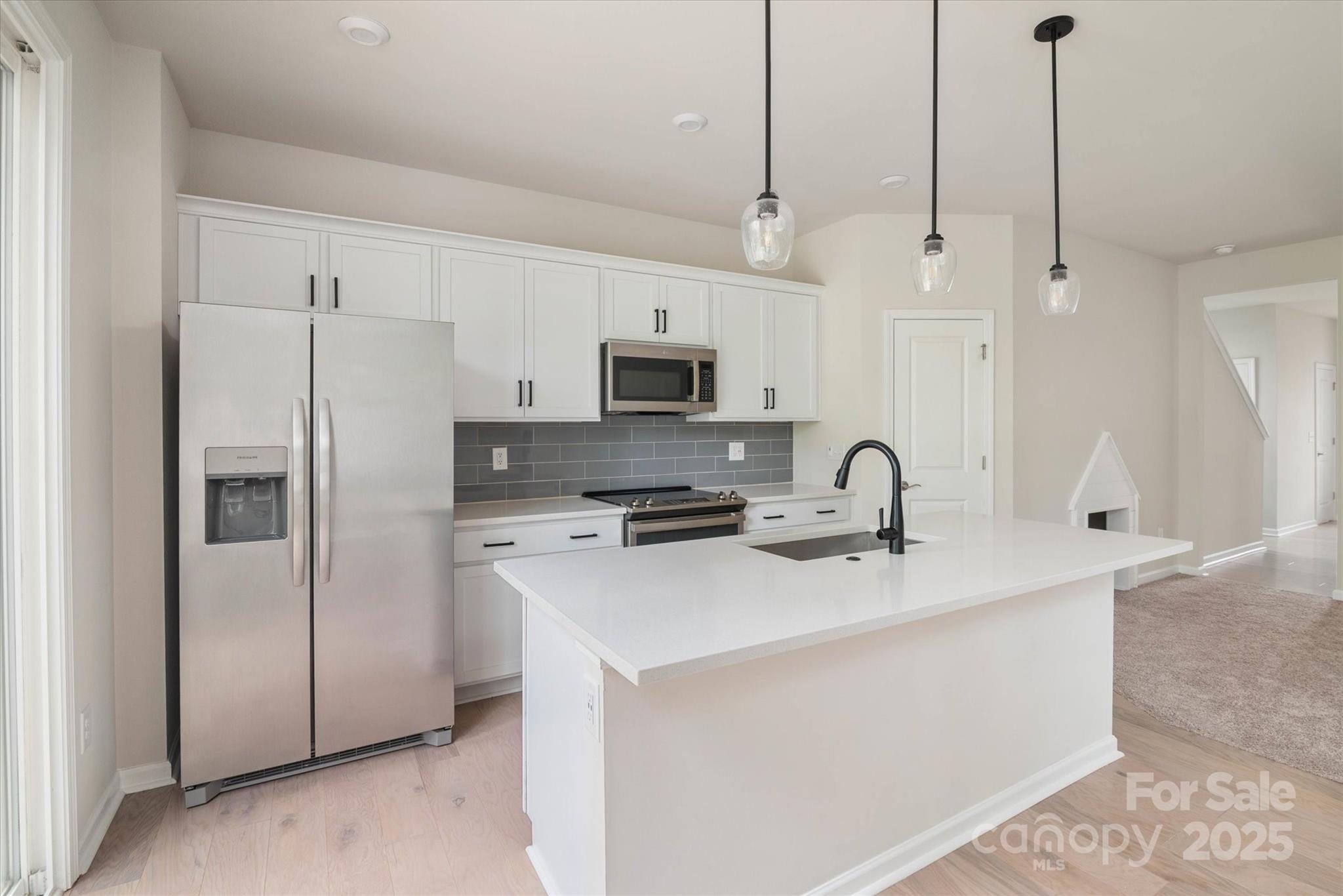 Fifteen 15 Cannon - Residential