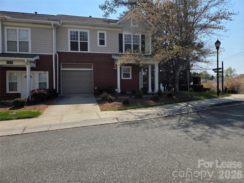 Photo of 15437 Coventry Court Lane, Charlotte, NC 28277 (MLS # 4362166)
