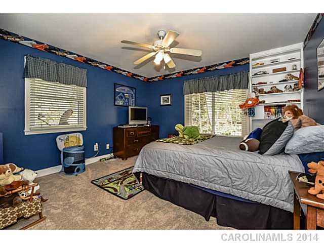 Tega Cay - Residential