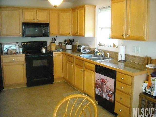 Carltons Ridge - Residential