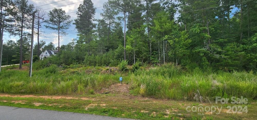 The Waterfront Club - Land