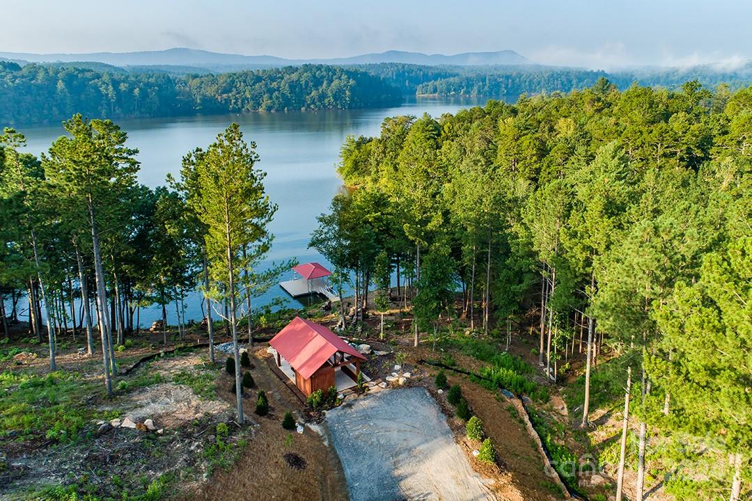 The Waterfront Club - Land