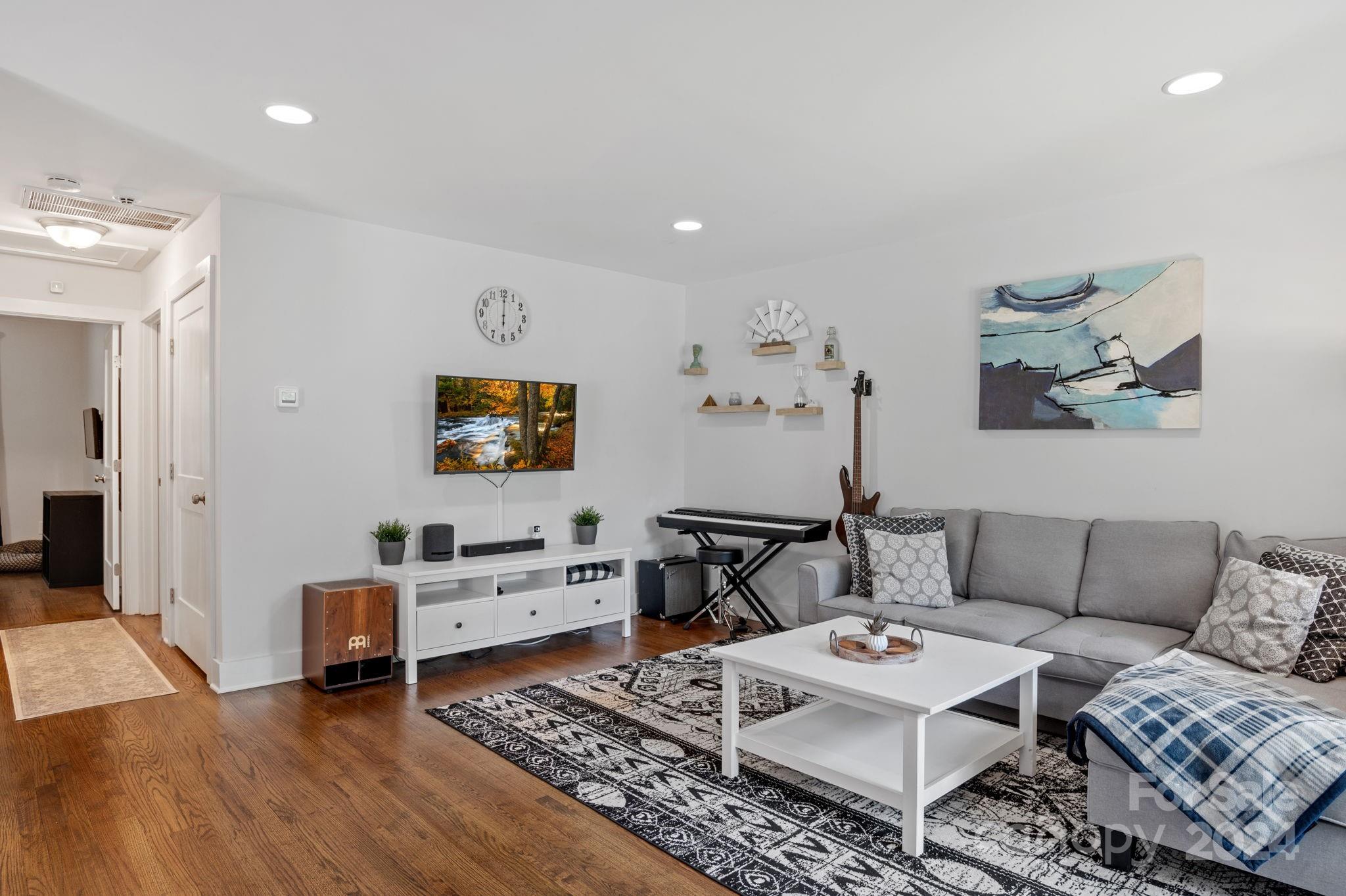 Shamrock Green - Residential