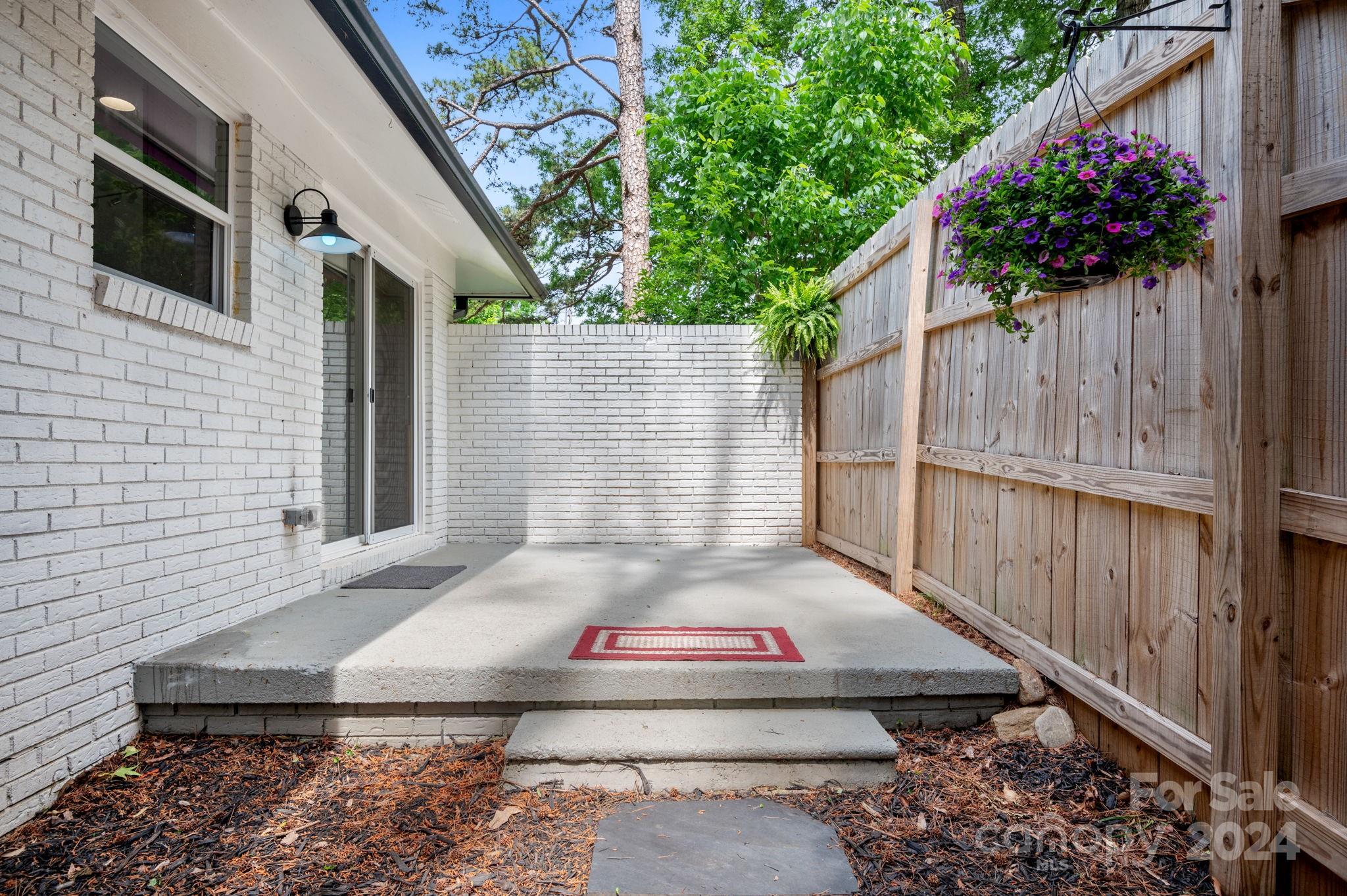 Shamrock Green - Residential