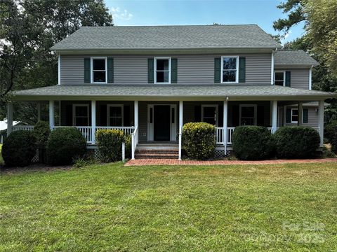 3424 Red Fox Trail Matthews NC 28104