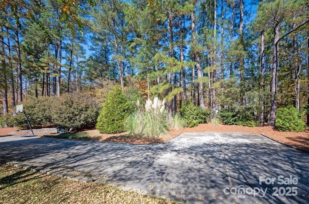 Fox Run - Residential