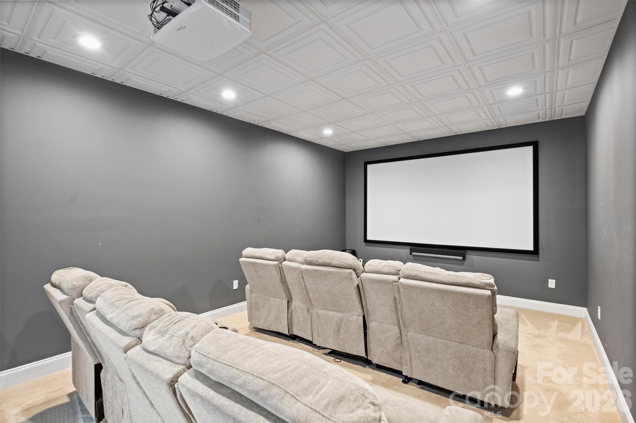 The Retreat At Sunset Ridge - Residential