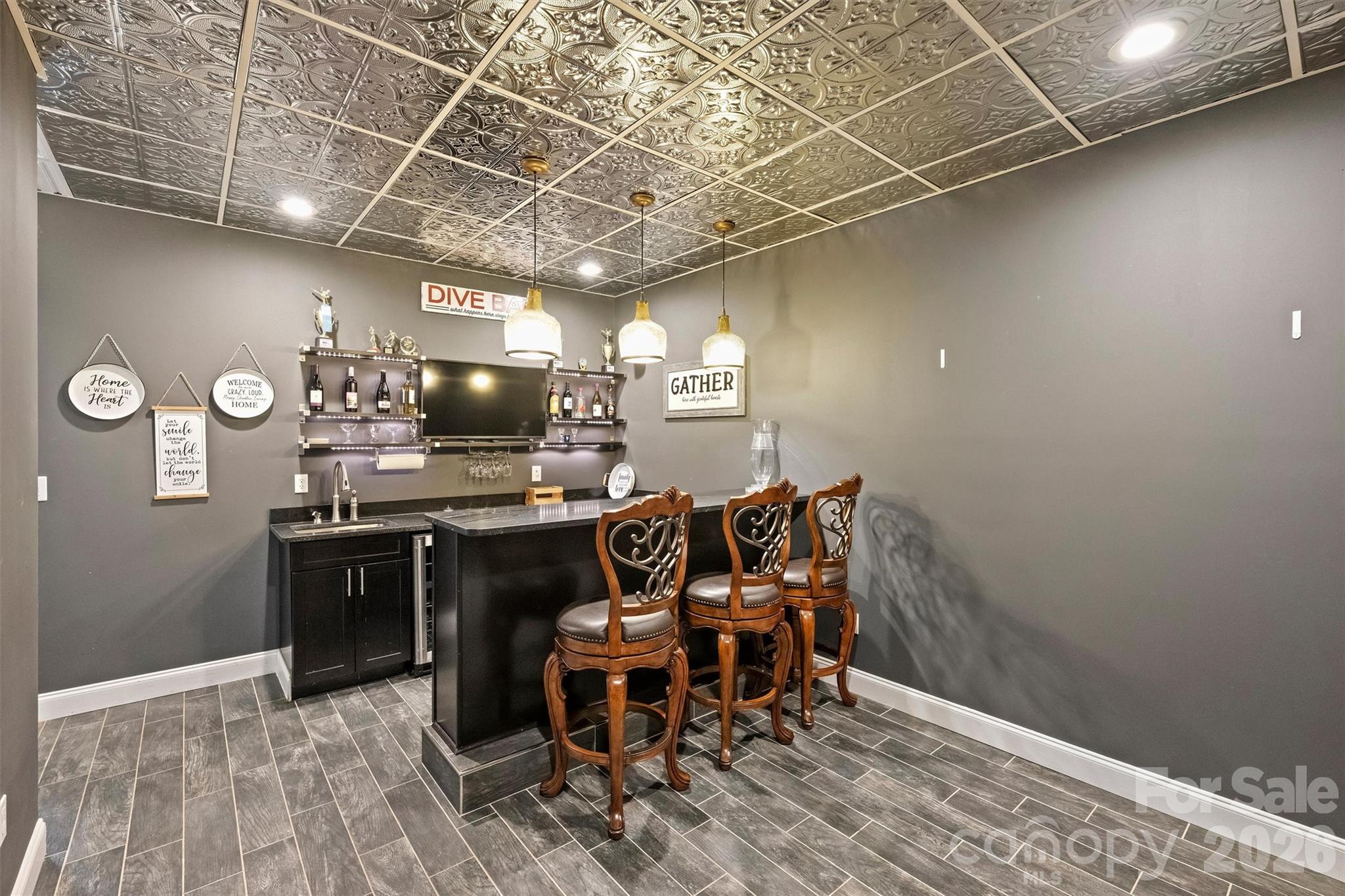 The Retreat At Sunset Ridge - Residential