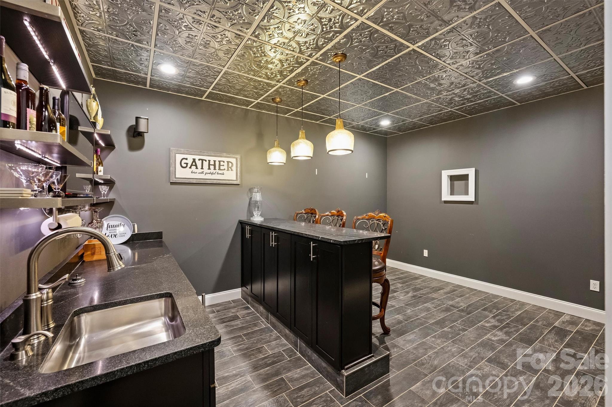 The Retreat At Sunset Ridge - Residential