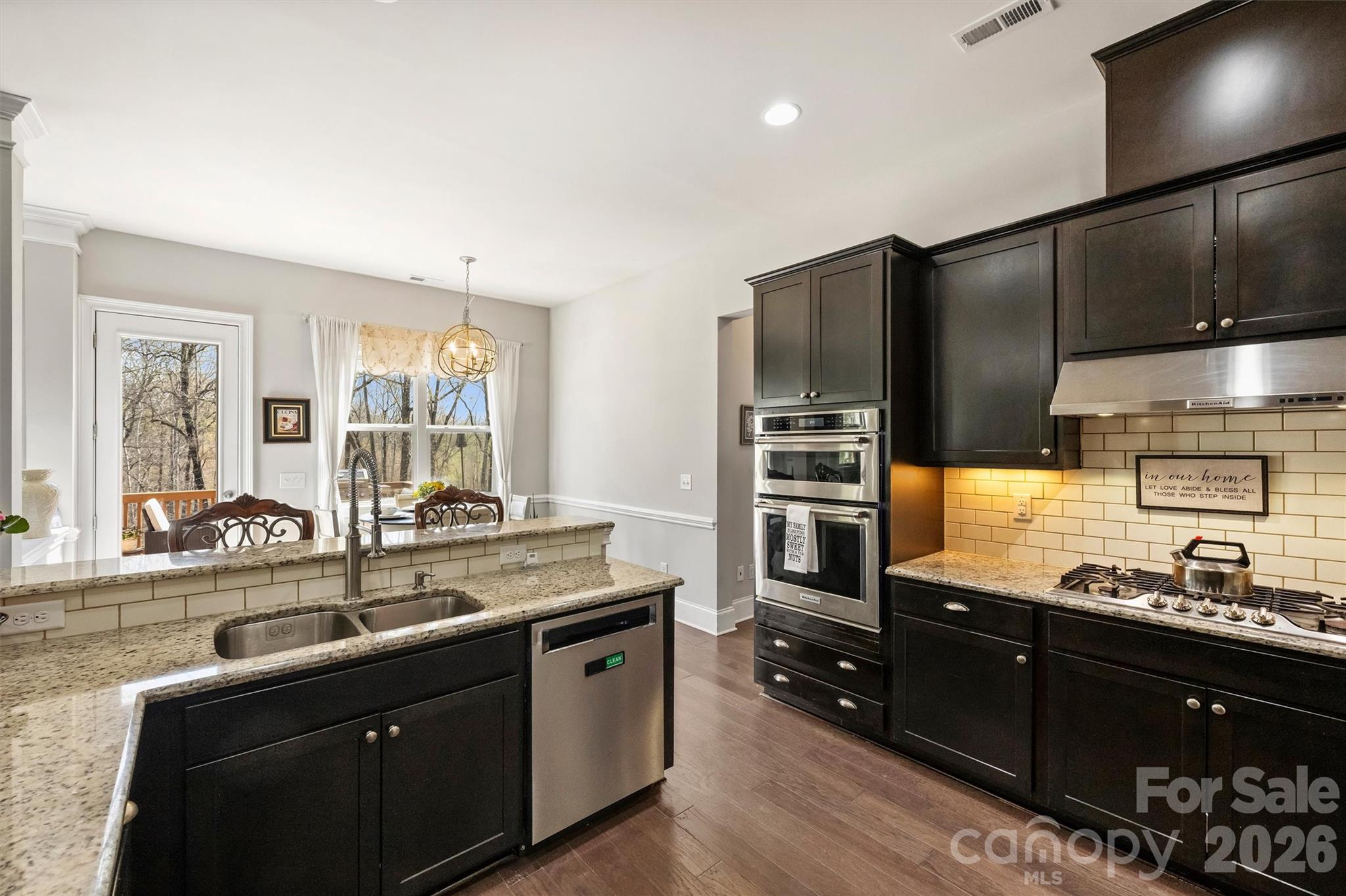 The Retreat At Sunset Ridge - Residential